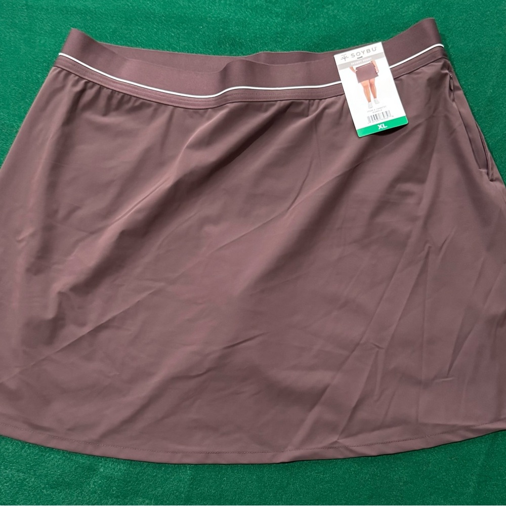 Soybu Burgundy skirt NWT